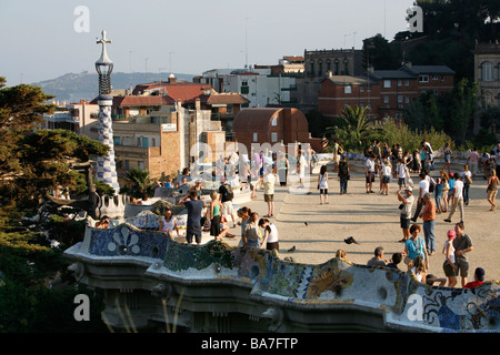 Serpentine Sitzbank, Antoni Gaudís Parc Güell, Barcelona, Katalonien, Spanien Stockfoto