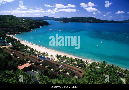 Blick über die Bucht von Katzenaugen auf Hamilton Island, Whitsunday Islands, Great Barrier Reef, Australien Stockfoto