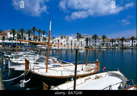 Angelboote/Fischerboote in Fornells Menorca Balearen Spanien Stockfoto