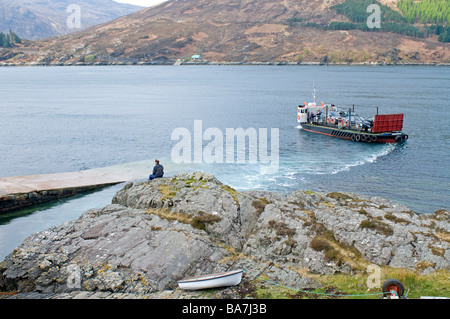 Die Glenelg Auto und Personenfähre auf seine 400 Hof Überfahrt zur Isle Of Skye Highland Schottland SCO 2363 Stockfoto