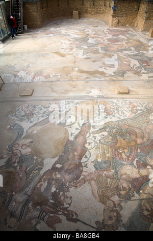 Römische Mosaiken in dem Triclinium (Esszimmer) in Villa del Casale, Piazza Armerina, Sizilien, Italien Stockfoto