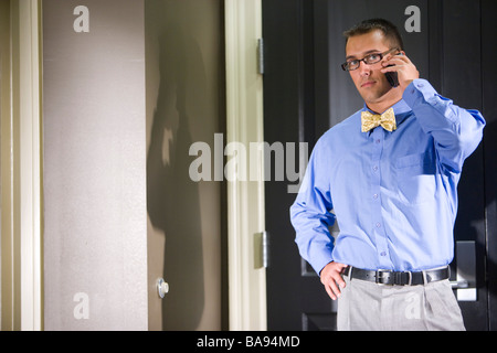 Geschäftsmann, telefonieren mit Handy Stockfoto