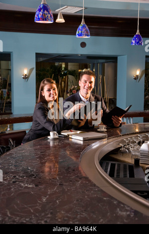 Geschäft paar beim Mittagessen im restaurant Stockfoto