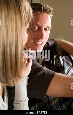 Nahaufnahme des jungen Brautpaares Stockfoto