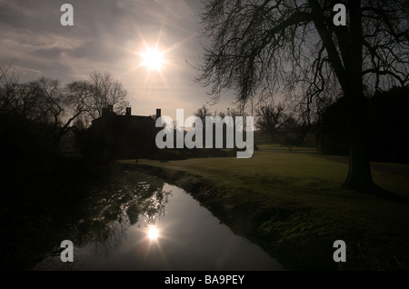 Allgemeine Ansichten Boxted Hall und der Fluss Glem Boxted in der Nähe von Sudbury, Suffolk Stockfoto