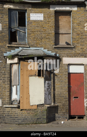 Baufälligen alten Haus in Hackney Wick, London Stockfoto