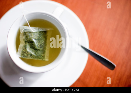 tasse Coca-Tee in einem Hotel in La Paz Stockfoto