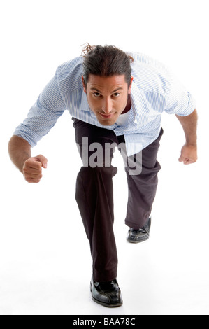cooler Typ posiert wie laufen Stockfoto