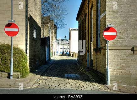 Zurück Ferguson Street, in Halifax, Yorkshire Stockfoto