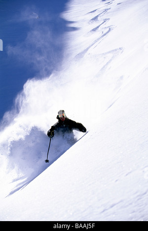 Mann, Skifahren in Colorado. Stockfoto