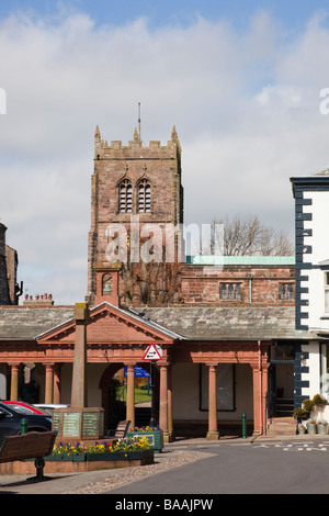 Klöster auf dem Marktplatz in kleinen nördlichen Stadt. Kirkby Stephen der oberen Eden Valley Cumbria England Großbritannien Stockfoto