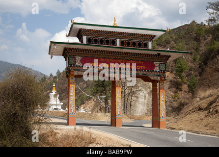 Haupttor der Hauptstadt Thimphu, Bhutan Asien horizontale 90670 Bhutan Stockfoto