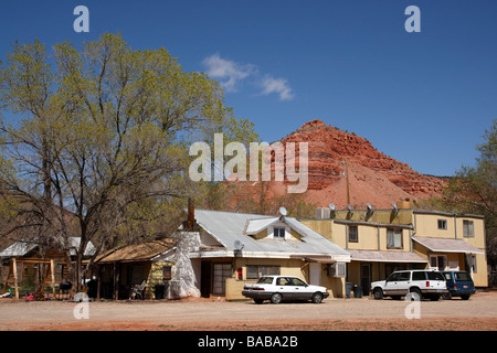 typische amerikanische Holzhäuser am Highway 89 in der Kleinstadt Kanab Kane County Utah usa Stockfoto