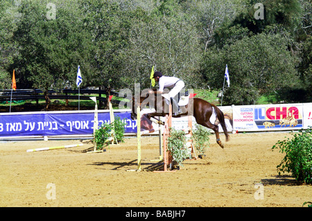 Israel Alonim Pferd Springprüfung Stockfoto