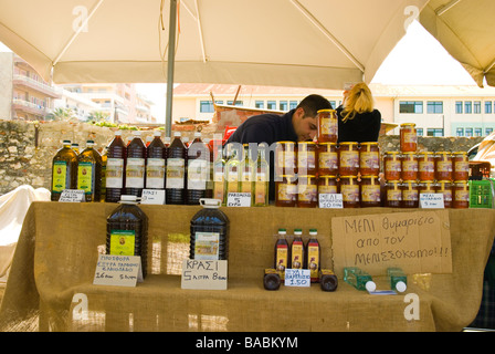 Lokalen Olivenöle auf dem Meer Straße Markt in Chania-Kreta-Griechenland-Europa Stockfoto