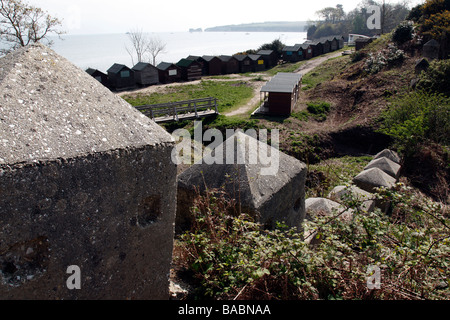 Drachen Zähne anti-Tank Verteidigung am Studland Beach in der Nähe von Poole in Dorset in England Stockfoto