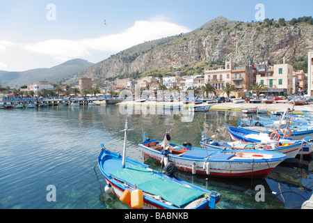 Strand von Mondello, Palermo, Sizilien, Italien Stockfoto