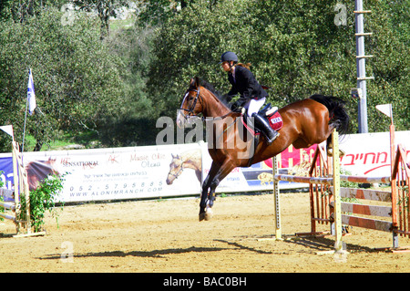 Israel Alonim Pferd Springprüfung Stockfoto