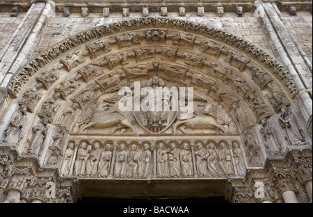 Die Wiederkunft von Jesus Christus-Skulptur auf königliche Portal Chartres Eure et Loir Frankreich Stockfoto