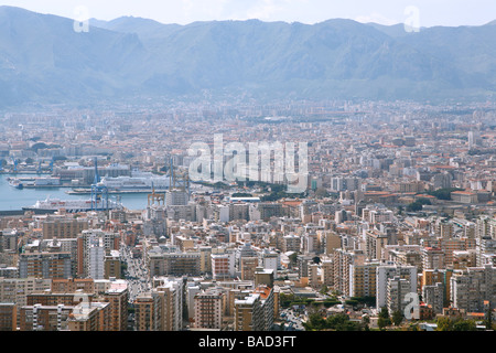 Blick auf Palermo vom Monte Pellegrino, Palermo, Sizilien, Italien Stockfoto