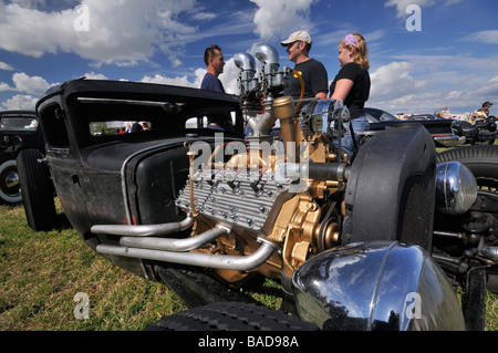 Ford Model A mit Lincoln Flathead V8 Motor der 1950er Jahre American Hotrod Auto Stockfoto