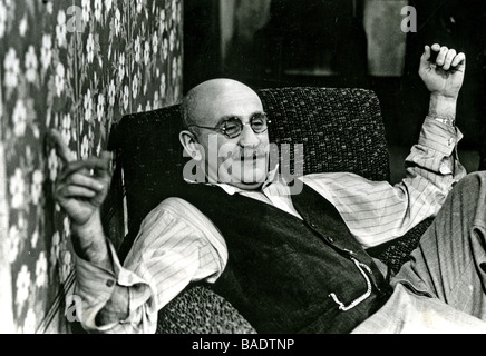 BIS dass der Tod U.S. scheidet BBC-Fernsehserie mit Warren Mitchell Proben eine Episode von 1965 Stockfoto