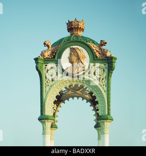 reich verzierten viktorianischen Stadtmöbel, oberen Teil des einen Trinkbrunnen Stockfoto