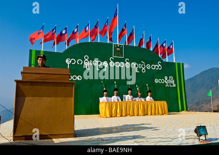 Myanmar (Burma), Sagaing Division, Leshi Dorf, Rede von den Nagas Chefs bei der Eröffnungsfeier für die Feierlichkeiten zum Stockfoto