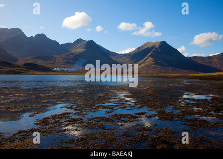Blaven von Loch Slapin, Isle Of Skye, Schottland, Großbritannien Stockfoto