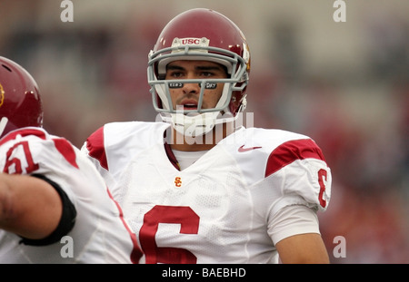 Mark Sanchez, südlichen Cal Quarterback, ruft die Signale an der Line Of Scrimmage während eines Fußballspiels der Pac-10 Conference. Stockfoto