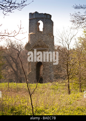 St. Margaret ruiniert Rundturm Kirche Wolterton Norfolk Stockfoto