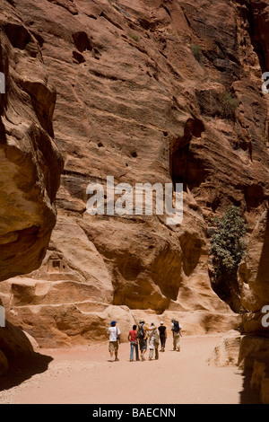 Das Bab Al-Siq Gebiet in der antiken Stadt Petra, Jordanien Stockfoto