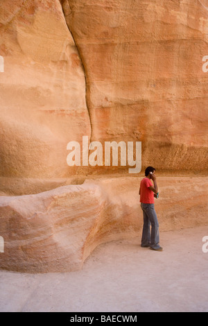 Das Bab Al-Siq Gebiet in der antiken Stadt Petra, Jordanien Stockfoto