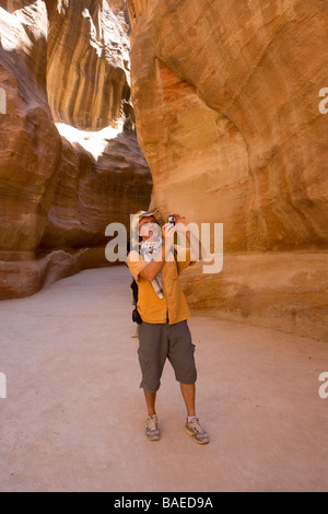 Das Bab Al-Siq Gebiet in der antiken Stadt Petra, Jordanien Stockfoto