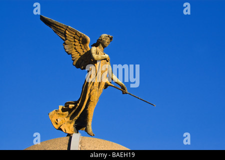 Bronze Engel Bildhauerkunst, Recoleta, Buenos Aires. Stockfoto