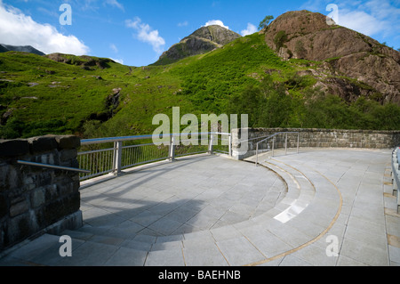 Aussichtsplattform auf der A82 Straße durch Glen Coe, Highland Region, Scotland, UK Stockfoto