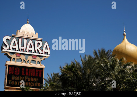 Nahaufnahme von der Sahara Hotel und Casino Neon melden Sie Las Vegas Boulevard Las Vegas Nevada, Usa Stockfoto