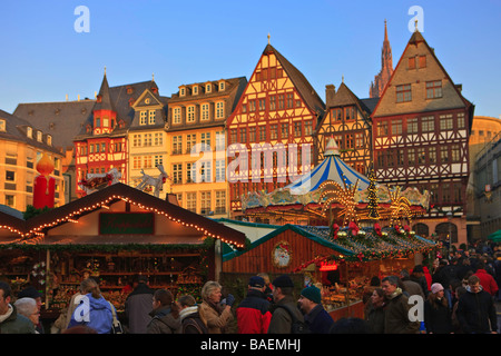 Weihnachtsmärkte in dem Romerplatz Frankfurt Hessen Deutschland Europa Stockfoto