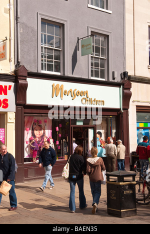 Monsun-Kinder-Shop-Shop in York, Yorkshire, Großbritannien Stockfoto