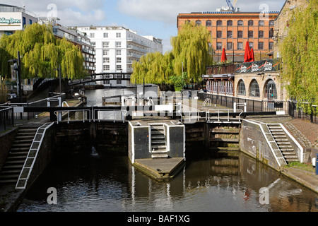 Regent es Canal, Camden Lock, London, England Stockfoto