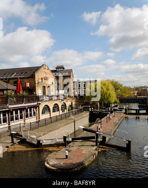 Regent es Canal, Camden Lock, London, England Stockfoto