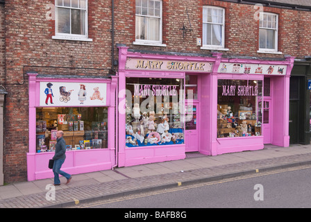 Die Mary Shortle Shop Shop in York, Yorkshire, Großbritannien meistverkaufte Teddybären und Puppen etc.. Stockfoto