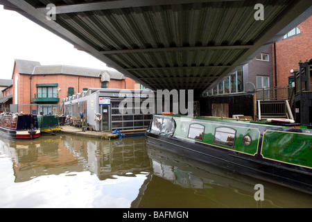 Boote neben Tooleys Werft und Canal Museum Banbury Stockfoto