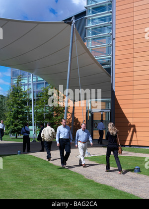 Vodafone Vodafone Hauptquartier, Newbury, United Kingdom, Fletcher Priester, Hauptsitz der Menschen. Stockfoto