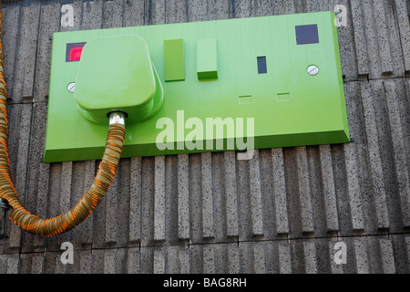 Der riesige Plug-Skulptur, Ganton Street, London Stockfoto