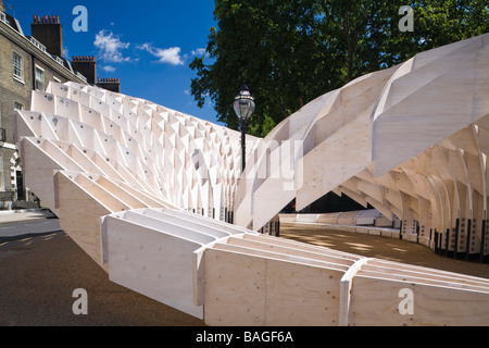 Swoosh Aa Sommer Pavillon 2008, London, Vereinigtes Königreich, Architectural Association, Swoosh aa Sommerpavillon Pavillon 2008 und Stockfoto