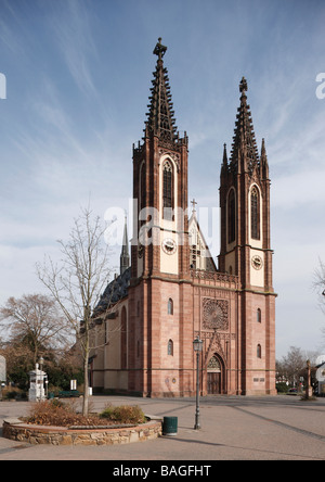 Geisenheim, Katholische Pfarrkirche 'Heilig Kreuz', '''Rheingauer Dom '', Blick von Nordwesten " Stockfoto