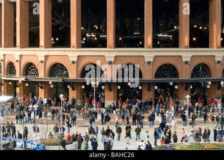 Fans kommen am CitiField in Flushing Queens in New York Stockfoto