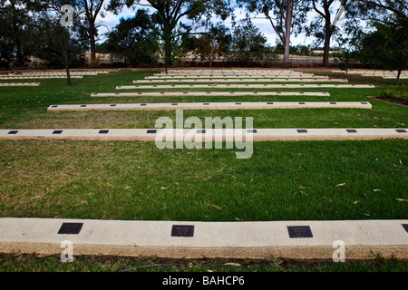 Japanische Gräber auf dem japanischen Soldatenfriedhof in Cowra, NSW, Australien Stockfoto