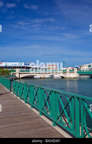 Kielholen und Chamberlain Brücke im Zentrum von Bridgetown, Saint Michael Parish, Barbados, "West Indies" Stockfoto